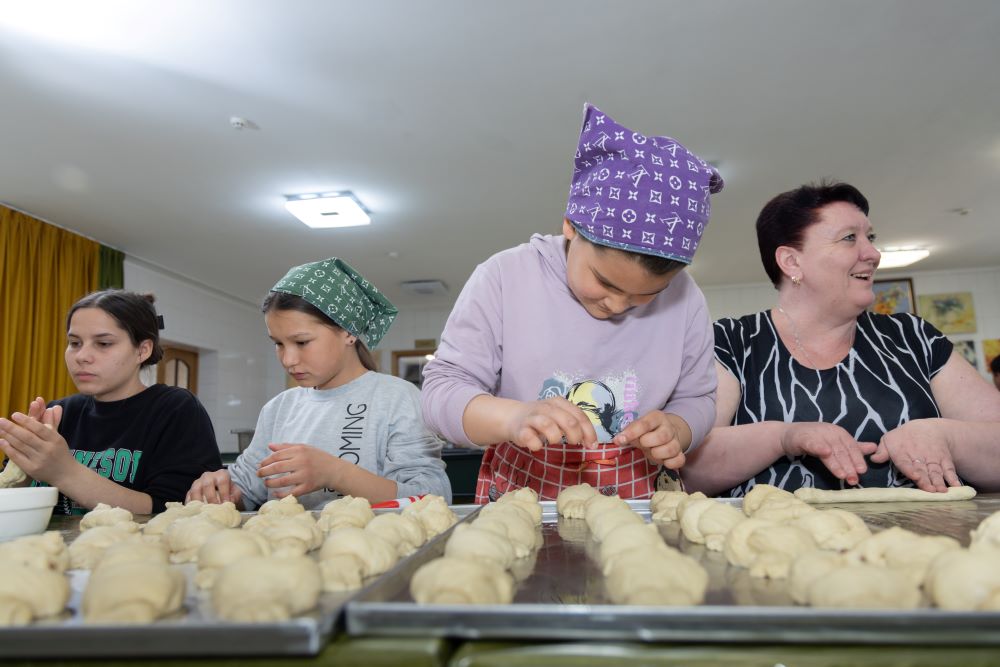 кухня дети2.jpg кухня дети2.jpg